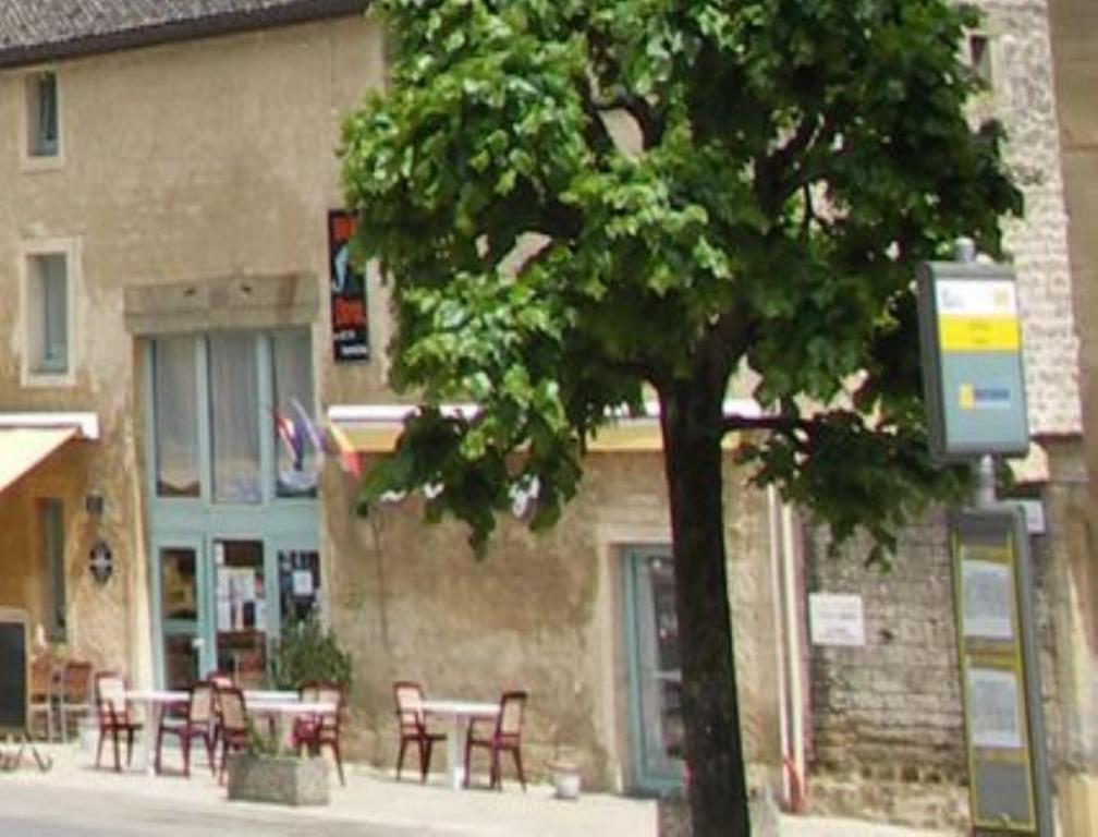 Auberge De Marville ภายนอก รูปภาพ