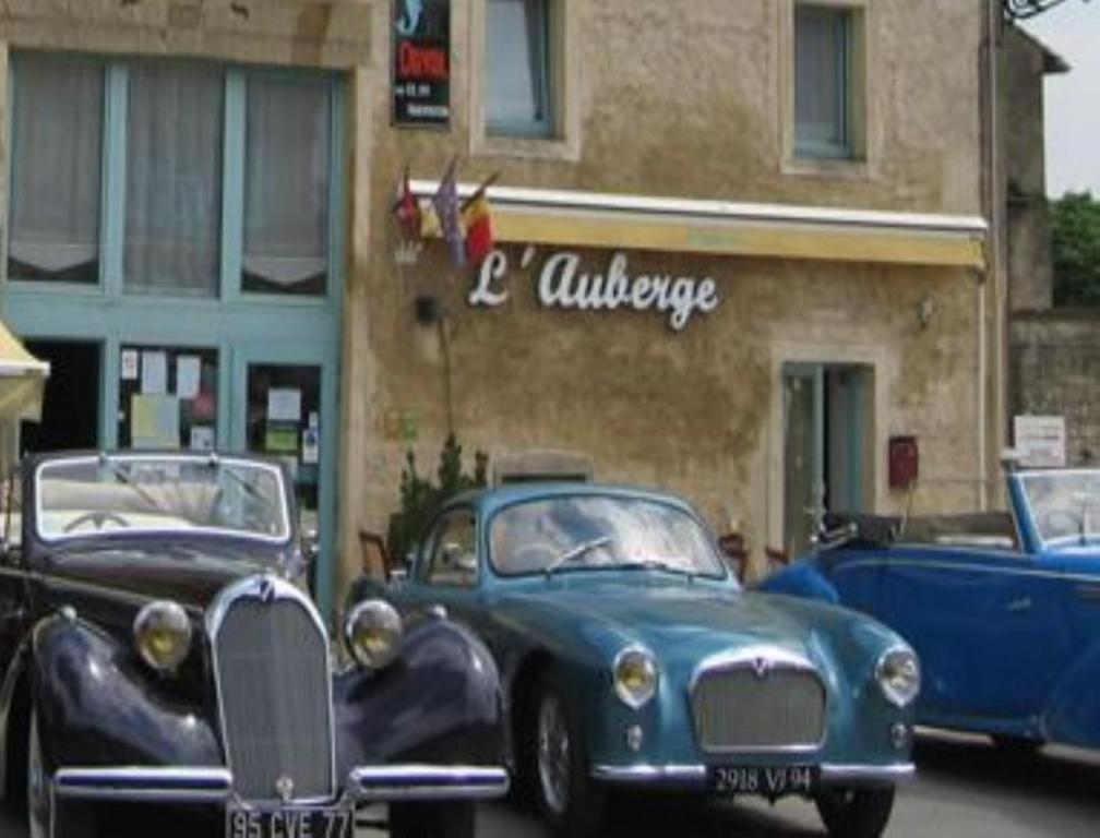 Auberge De Marville ภายนอก รูปภาพ