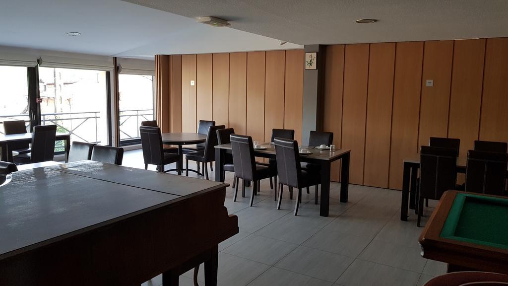Auberge De Marville ภายนอก รูปภาพ